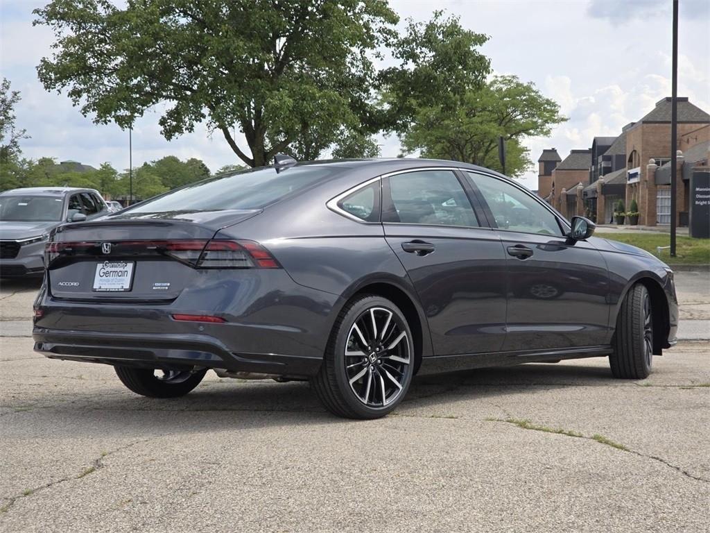new 2025 Honda Accord Hybrid car, priced at $40,450