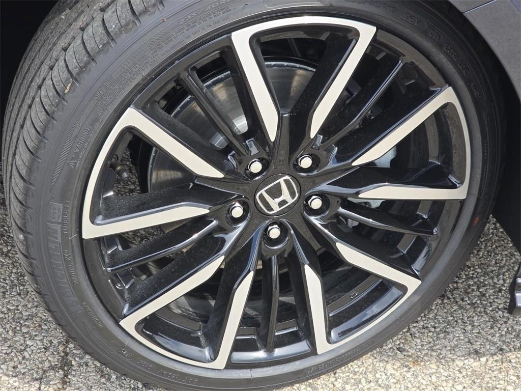 new 2025 Honda Accord Hybrid car, priced at $40,450