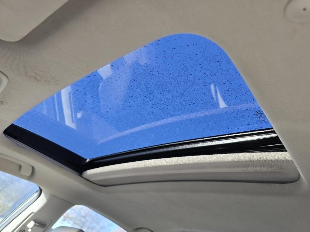 used 2025 Honda Accord Hybrid car, priced at $30,300