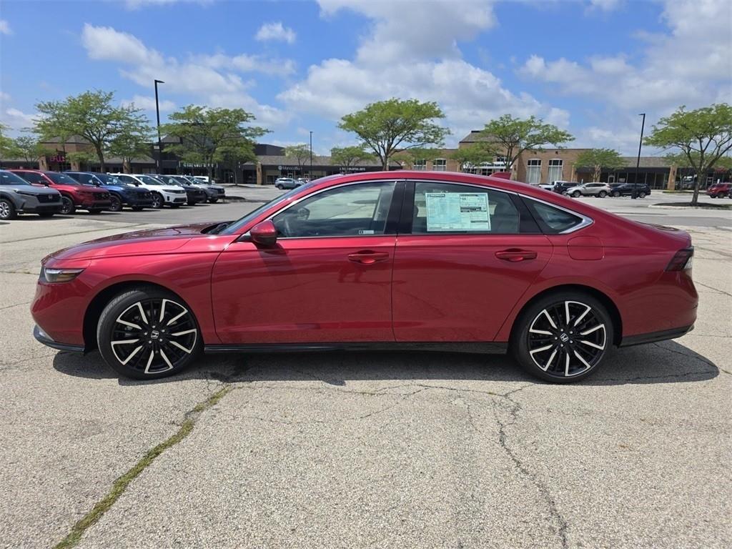 new 2025 Honda Accord Hybrid car, priced at $40,905