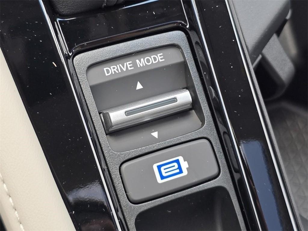 new 2025 Honda Accord Hybrid car, priced at $40,905