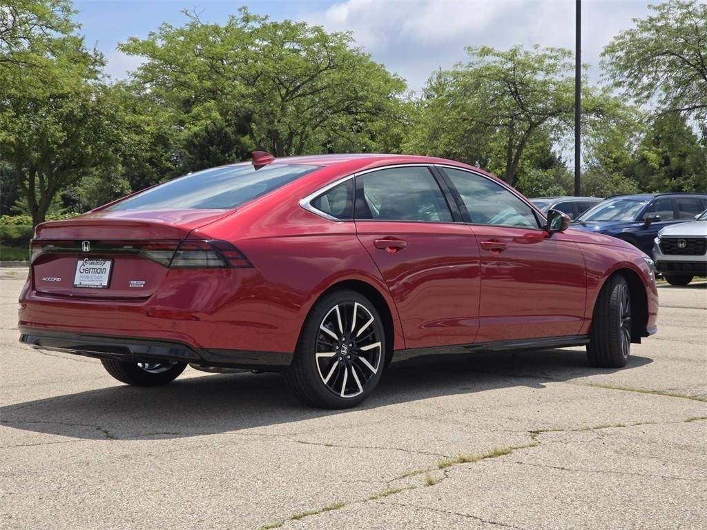 new 2025 Honda Accord Hybrid car, priced at $40,905