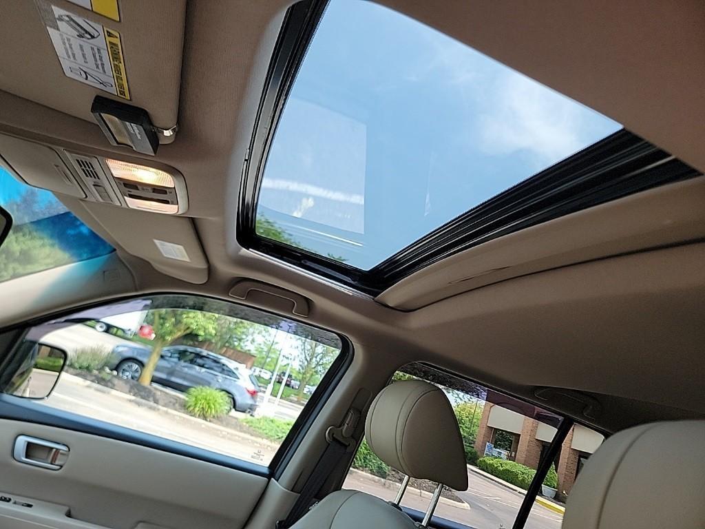 used 2015 Honda Pilot car, priced at $14,997