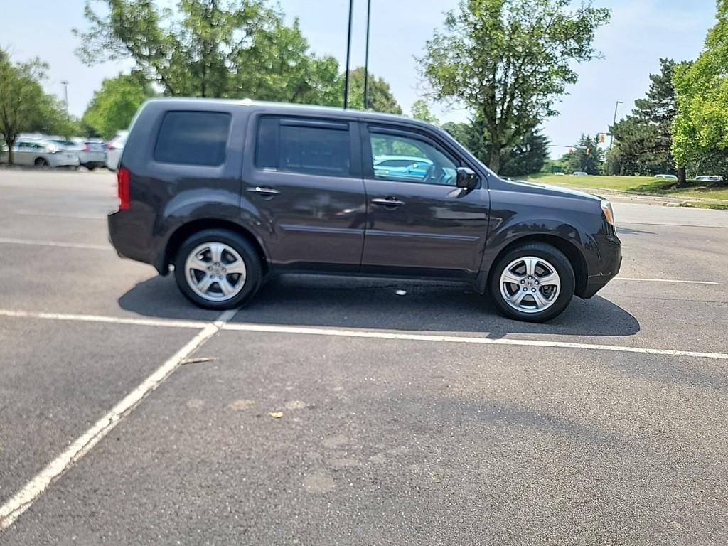 used 2015 Honda Pilot car, priced at $14,997