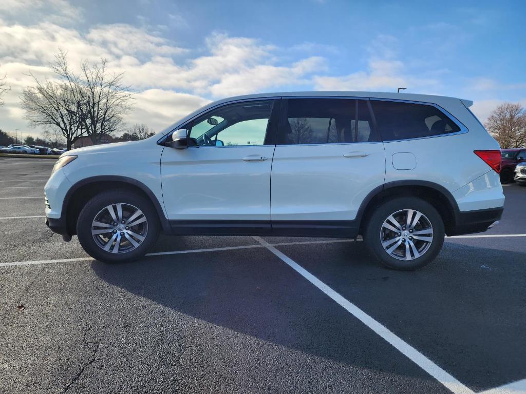 used 2017 Honda Pilot car, priced at $18,647