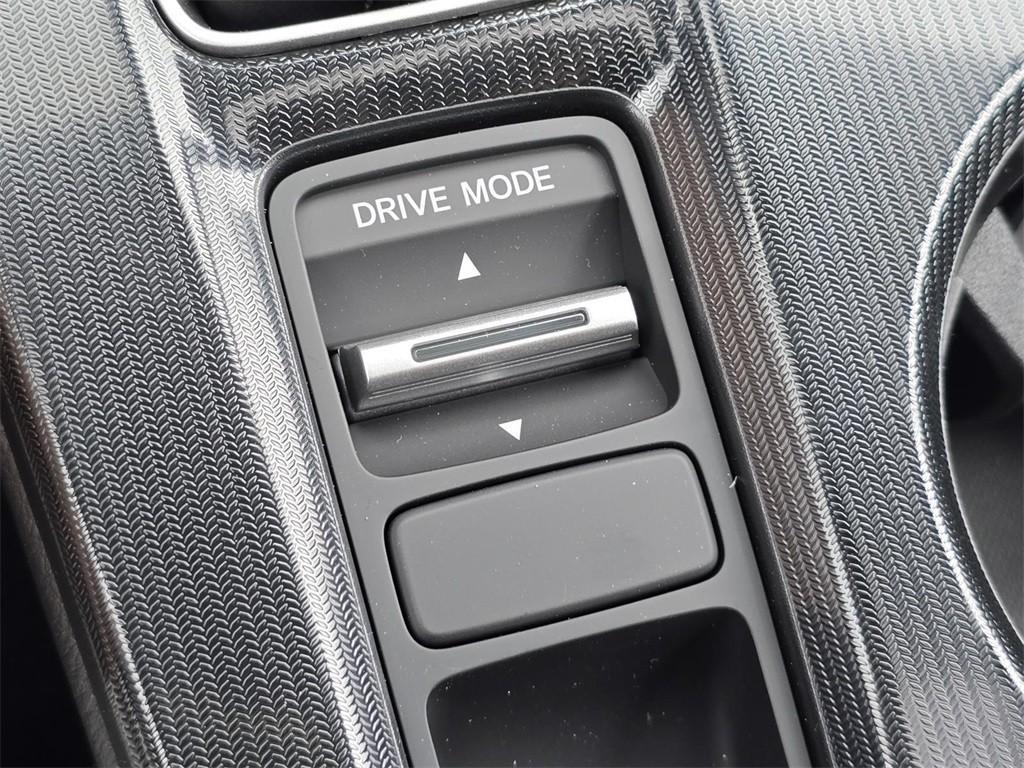 new 2025 Honda Civic Hybrid car, priced at $30,100