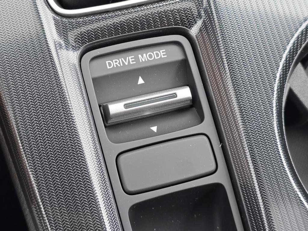 new 2025 Honda Civic Hybrid car, priced at $30,100