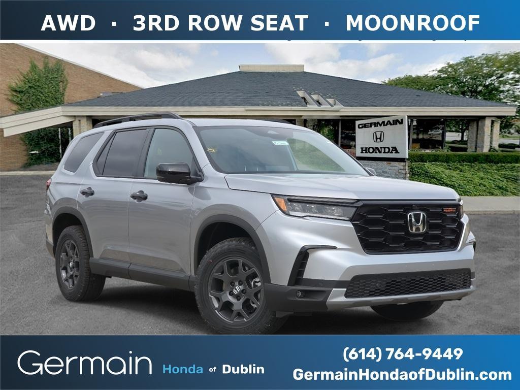 new 2025 Honda Pilot car, priced at $50,895