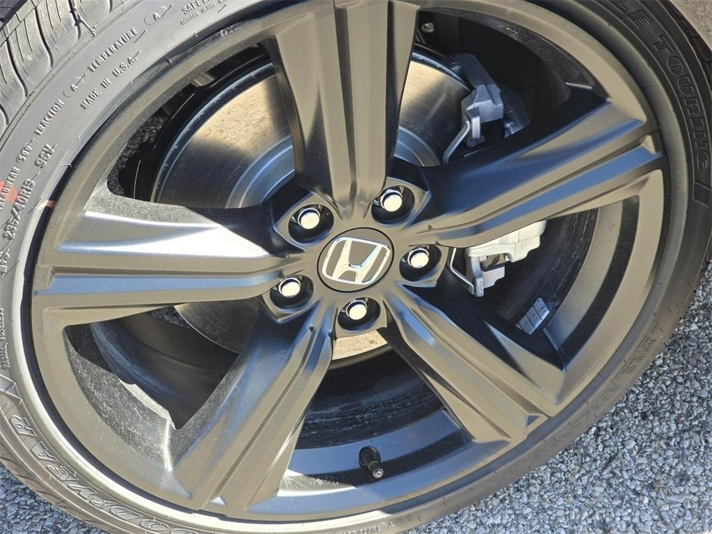 new 2025 Honda Accord Hybrid car, priced at $36,570