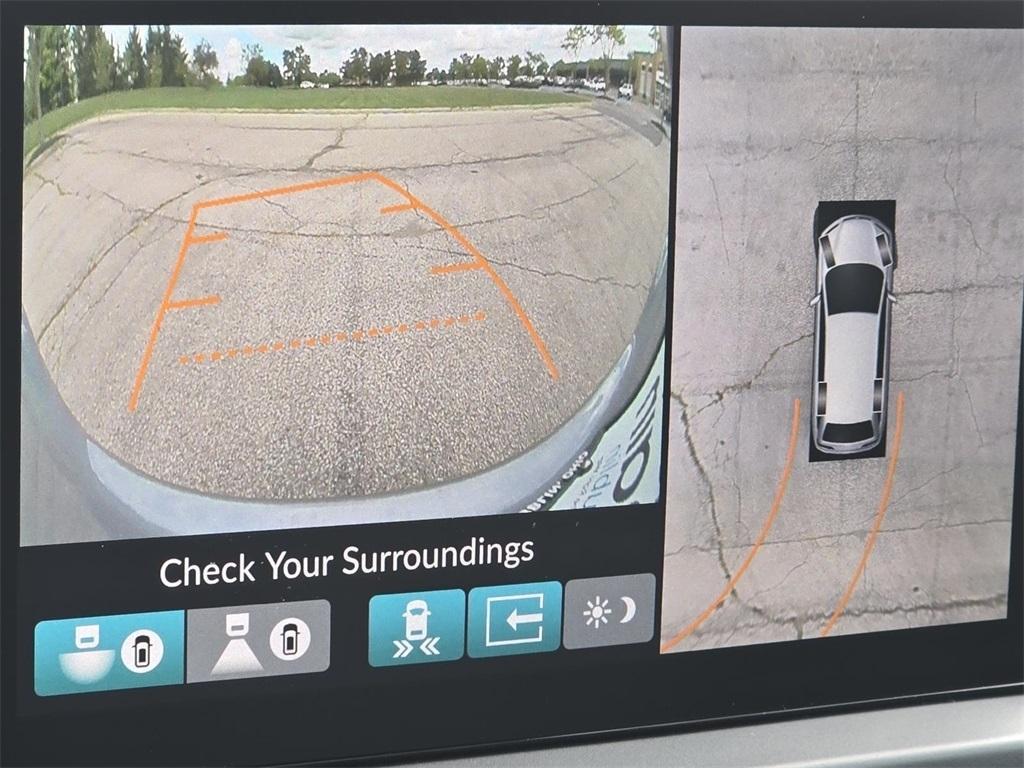 new 2025 Honda Pilot car, priced at $50,395