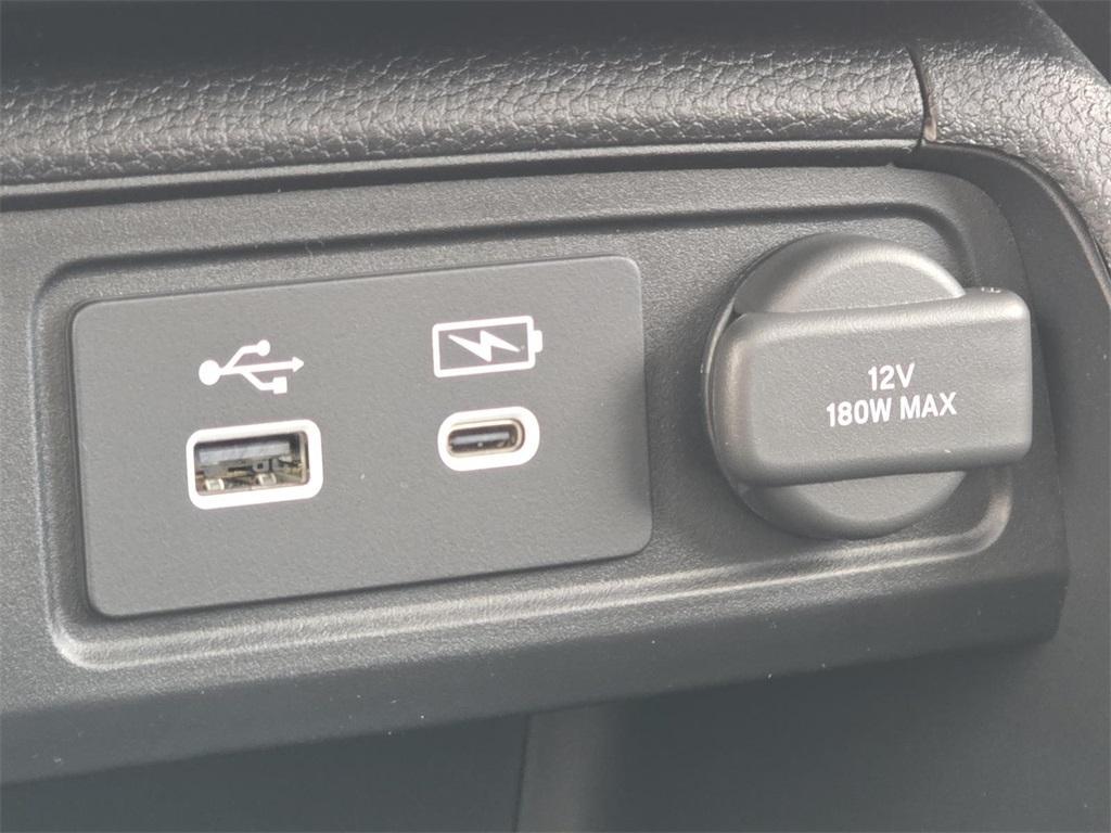 new 2025 Honda Pilot car, priced at $50,395