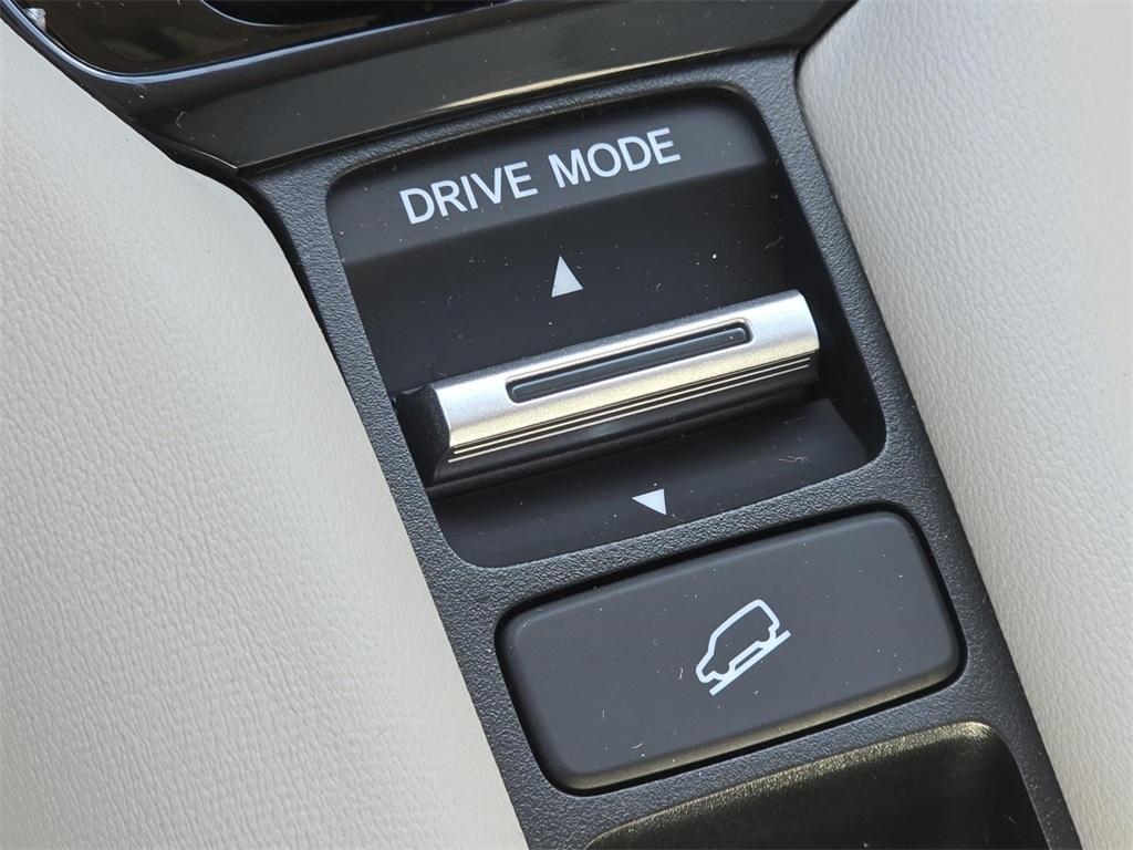 new 2026 Honda HR-V car, priced at $28,650