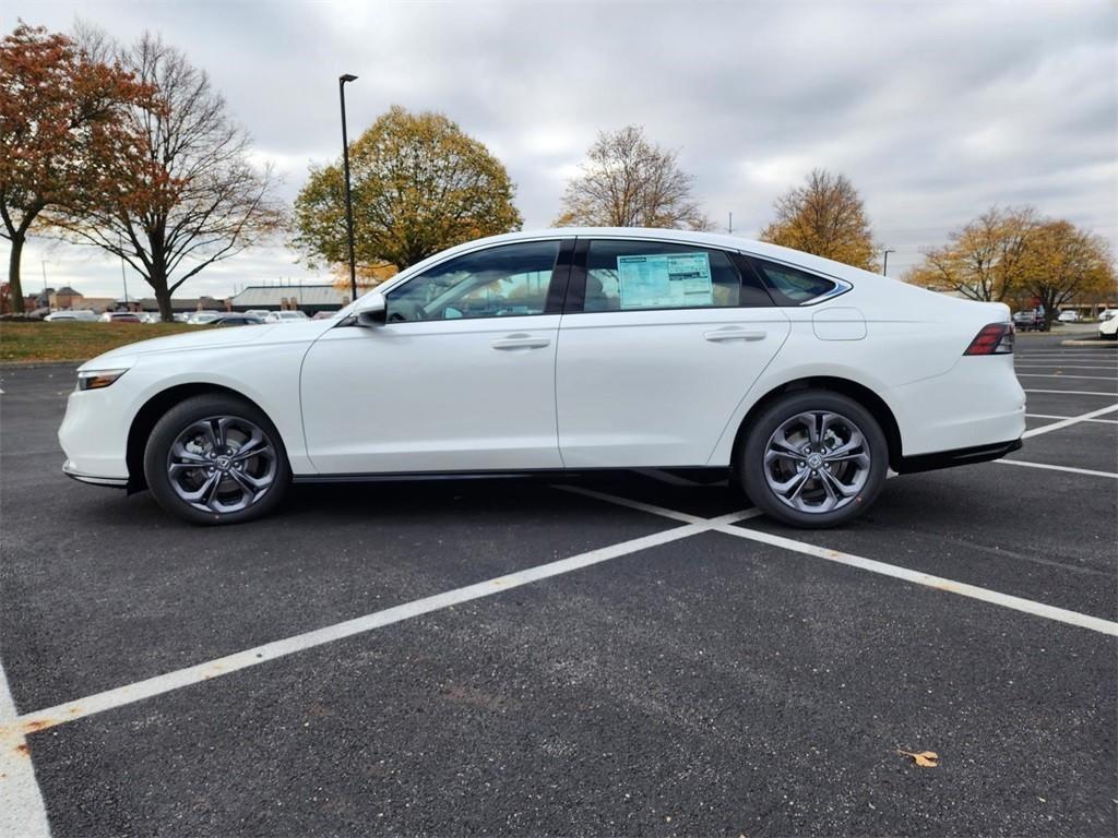 new 2025 Honda Accord Hybrid car, priced at $35,990