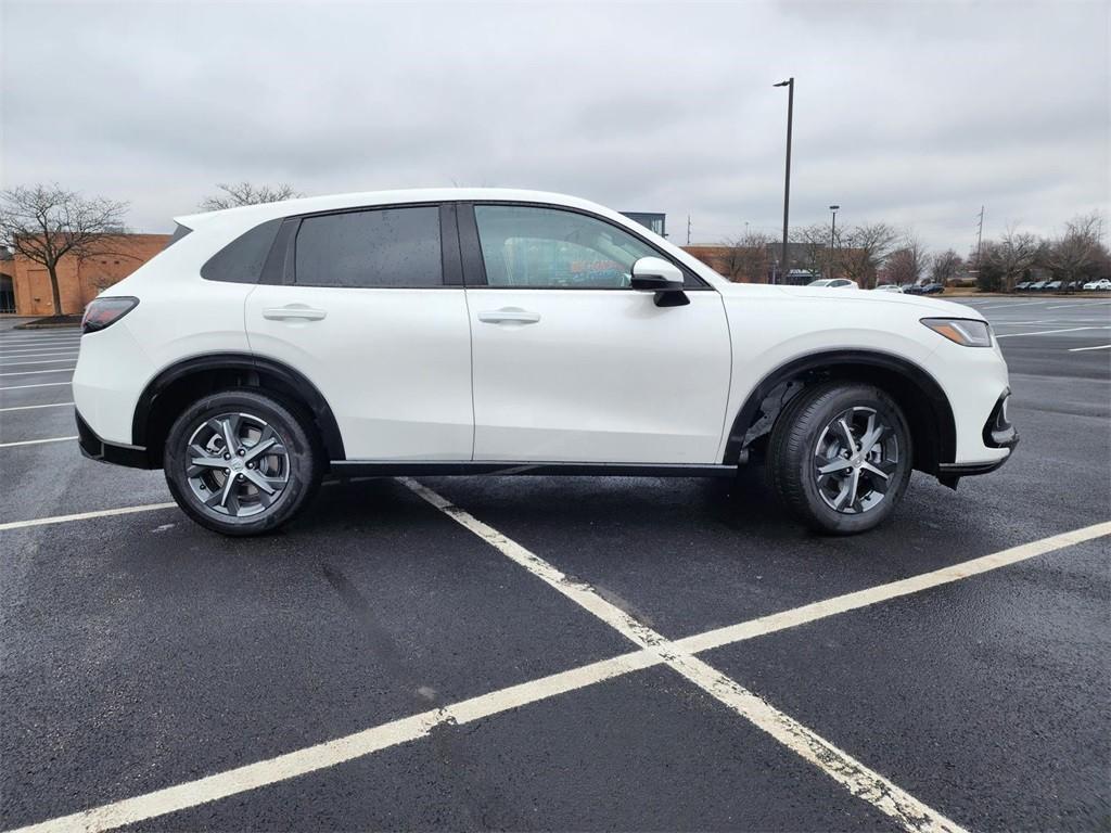 new 2025 Honda HR-V car, priced at $32,805