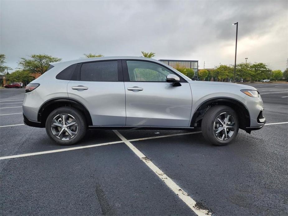 new 2025 Honda HR-V car, priced at $32,050