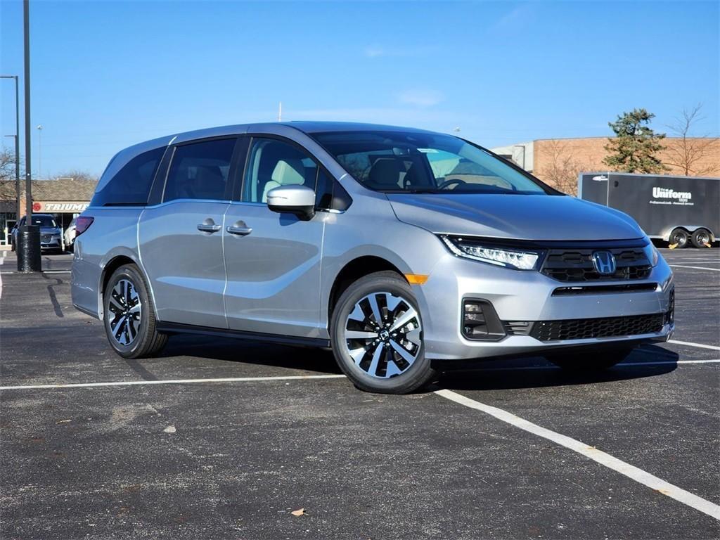 new 2025 Honda Odyssey car, priced at $42,815