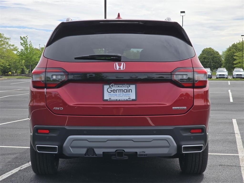 new 2025 Honda Pilot car, priced at $53,225