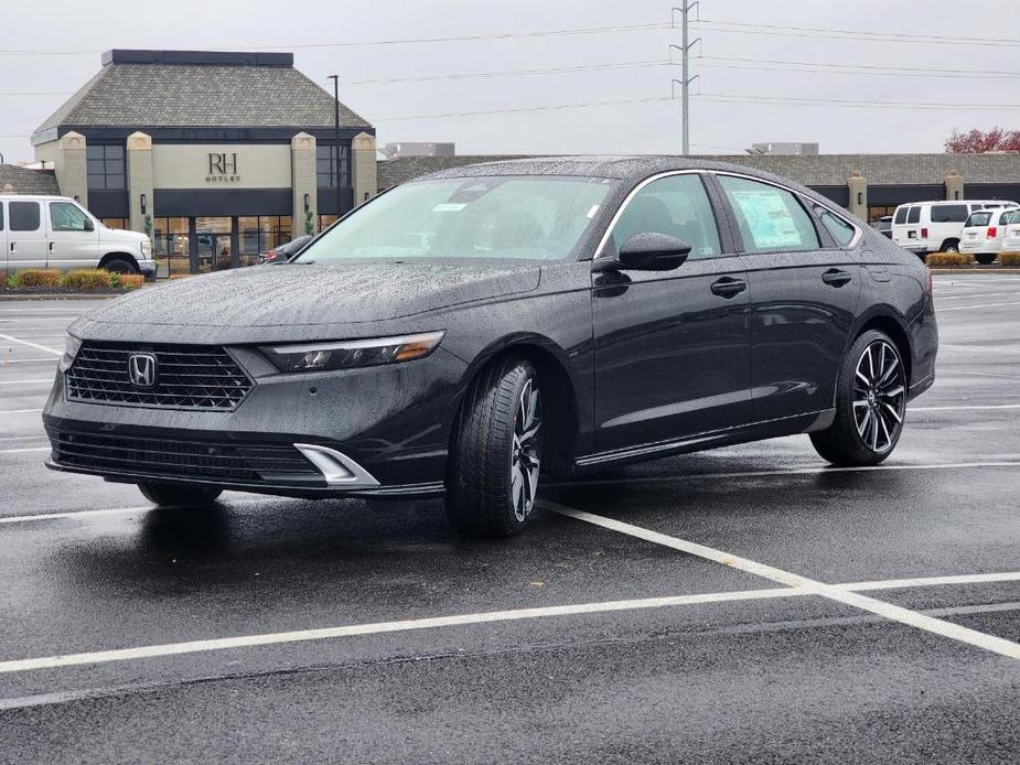 new 2025 Honda Accord Hybrid car, priced at $40,395