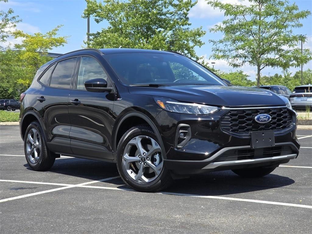 used 2025 Ford Escape car, priced at $31,497