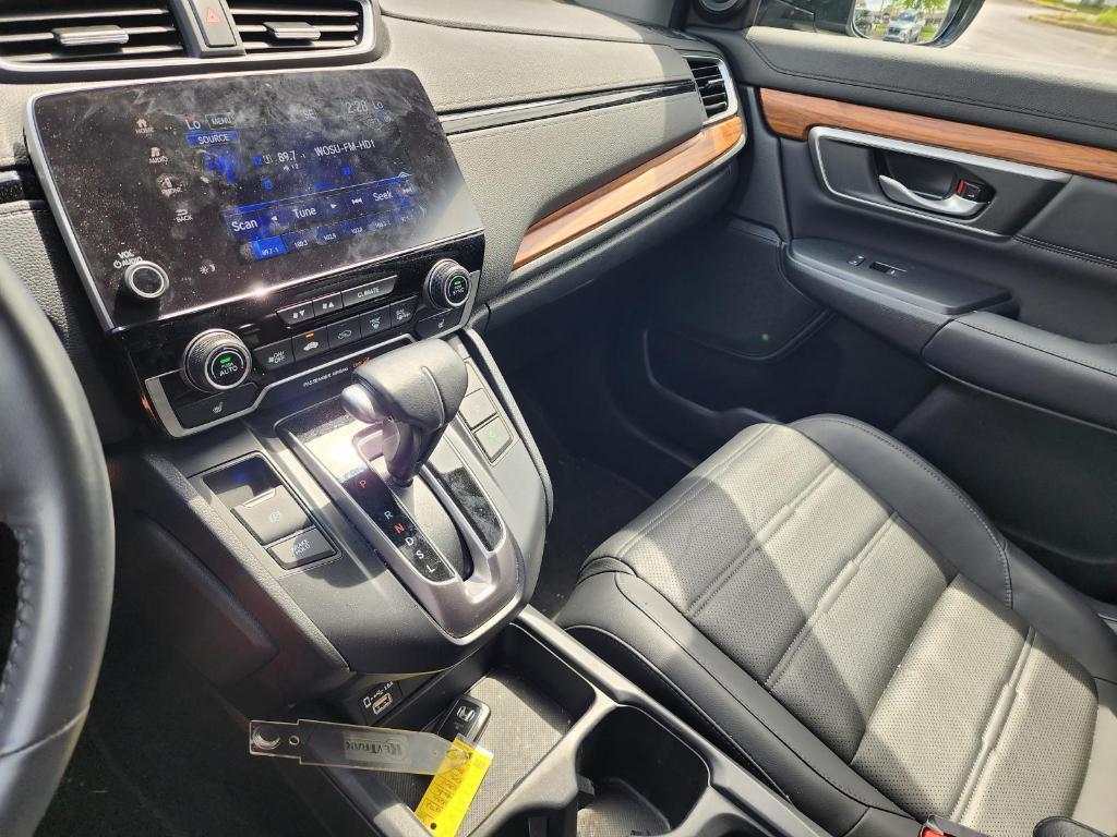 used 2020 Honda CR-V car, priced at $28,000