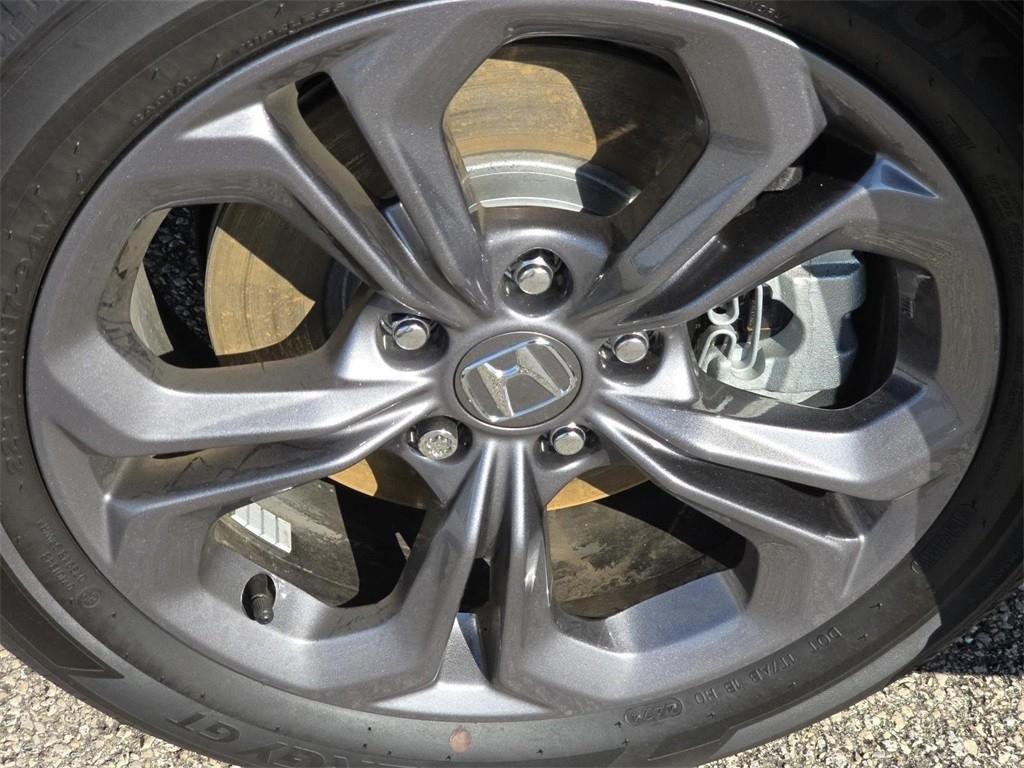 new 2025 Honda Accord Hybrid car