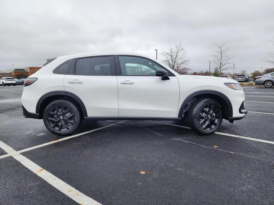 new 2025 Honda HR-V car, priced at $30,805