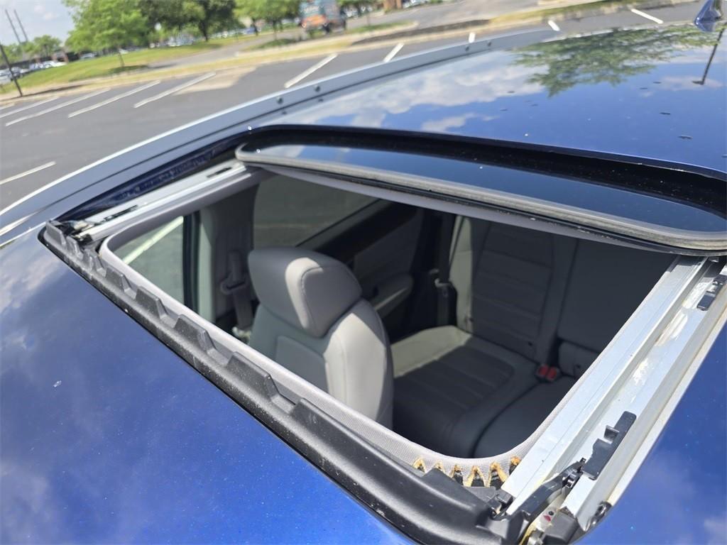 used 2022 Honda CR-V Hybrid car, priced at $32,347