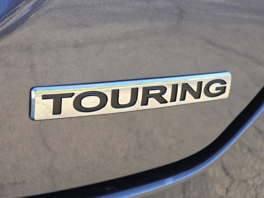 new 2025 Honda Pilot car, priced at $51,825