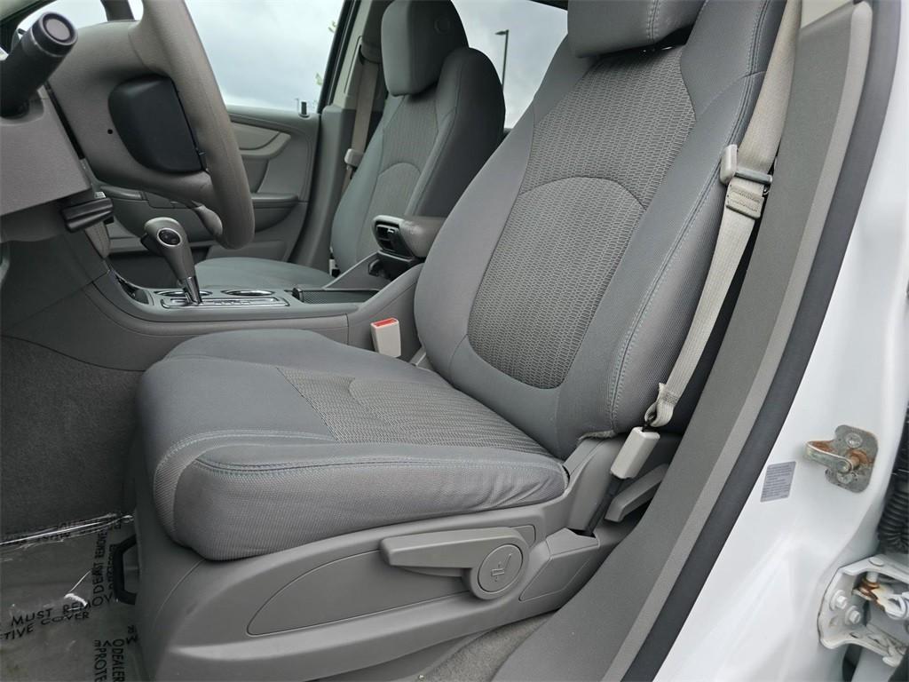 used 2017 Chevrolet Traverse car, priced at $12,949