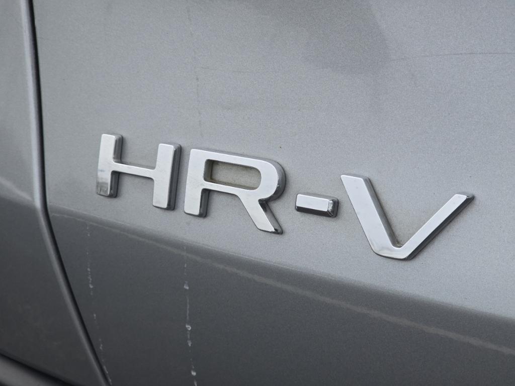 used 2025 Honda HR-V car, priced at $25,997
