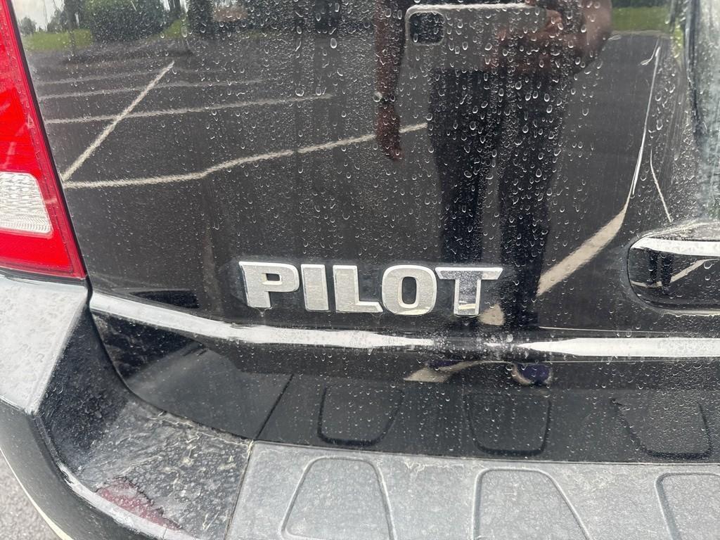 used 2010 Honda Pilot car, priced at $12,500