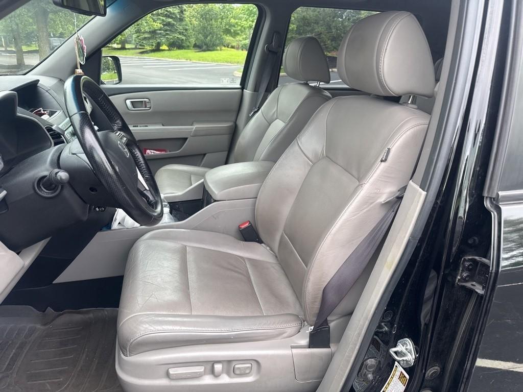 used 2010 Honda Pilot car, priced at $12,500