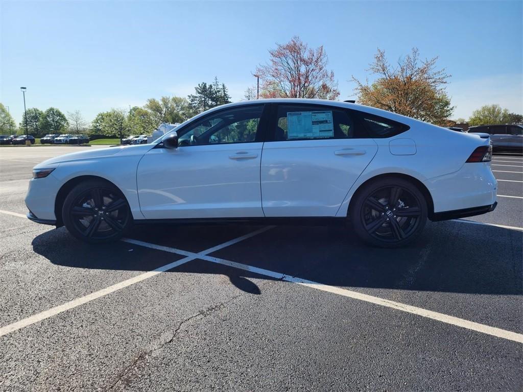 new 2025 Honda Accord Hybrid car, priced at $36,980