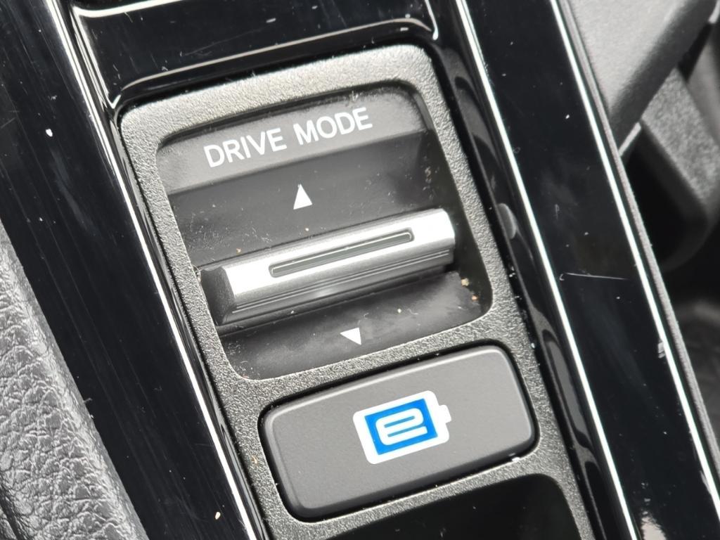 used 2025 Honda Accord Hybrid car, priced at $29,647