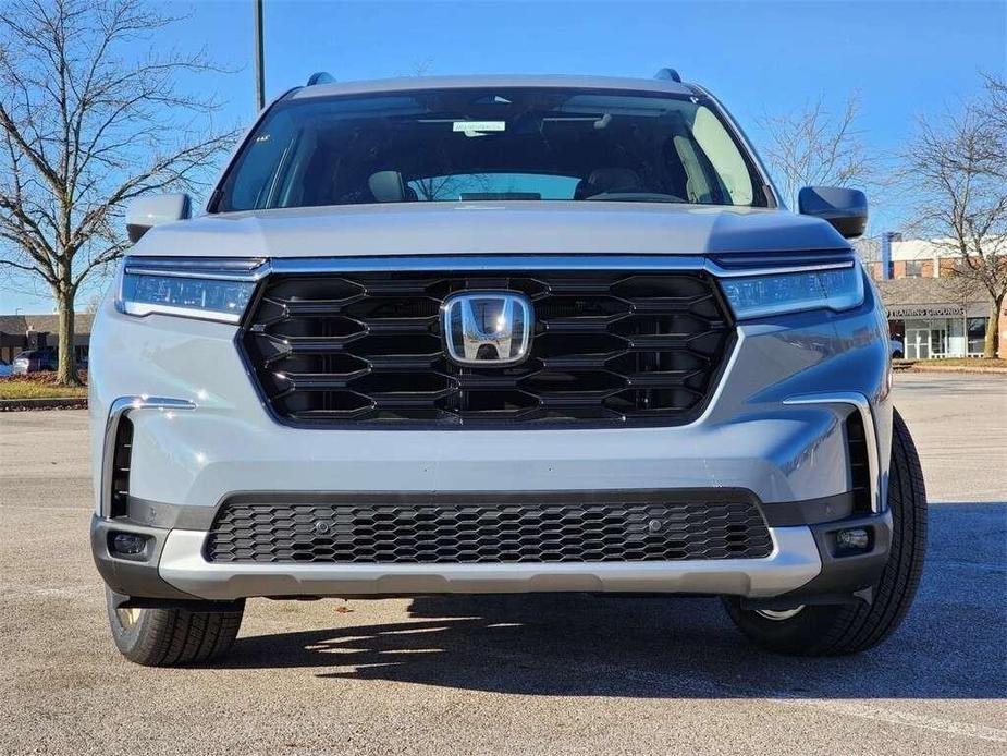 new 2024 Honda Pilot car, priced at $51,750