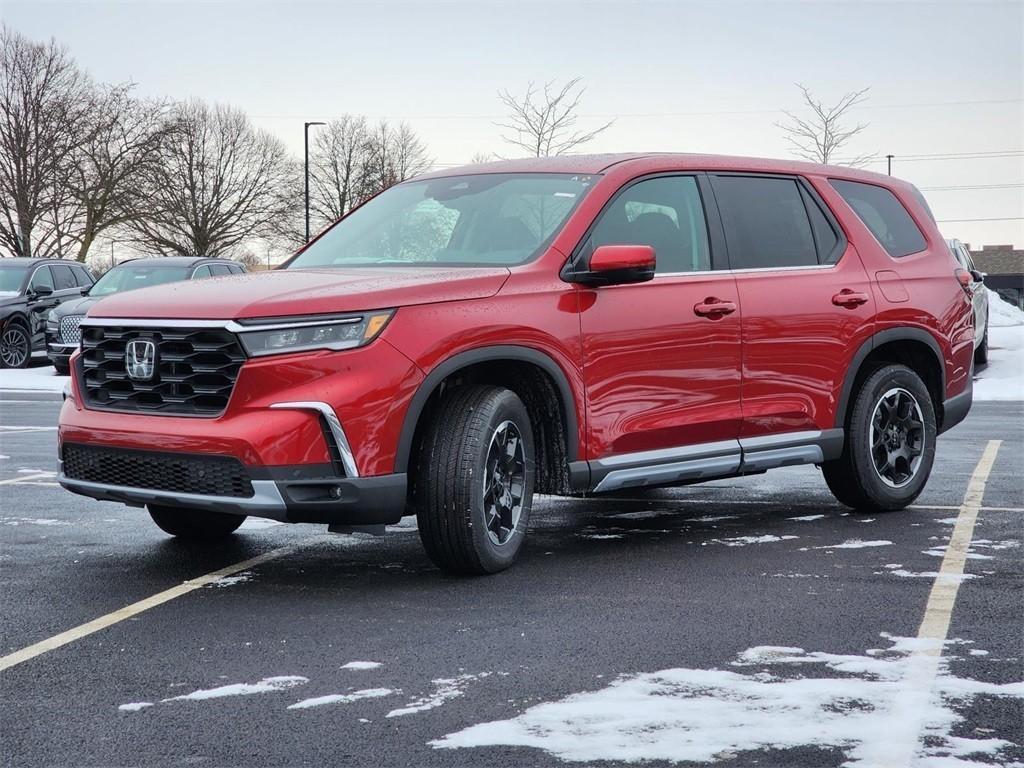 new 2025 Honda Pilot car, priced at $49,650