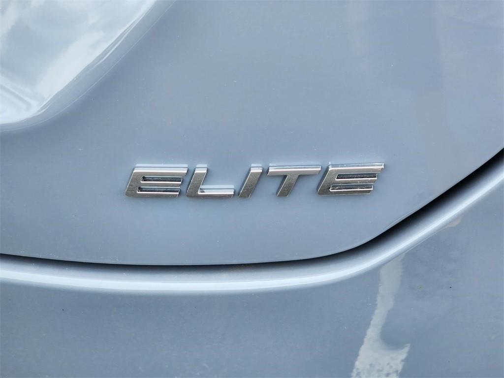 new 2025 Honda Pilot car, priced at $54,985