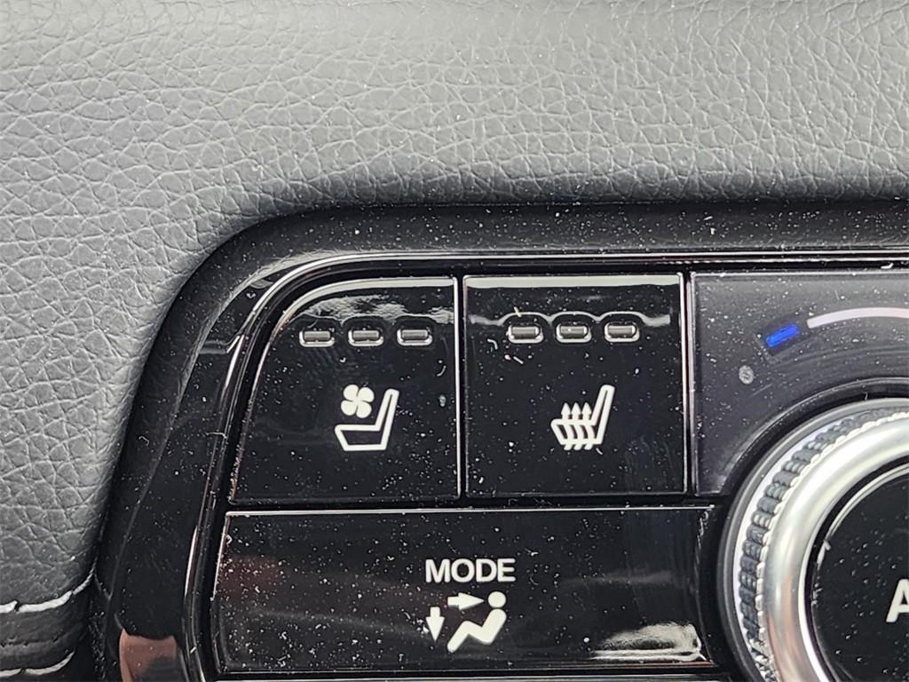 new 2025 Honda Pilot car, priced at $54,985