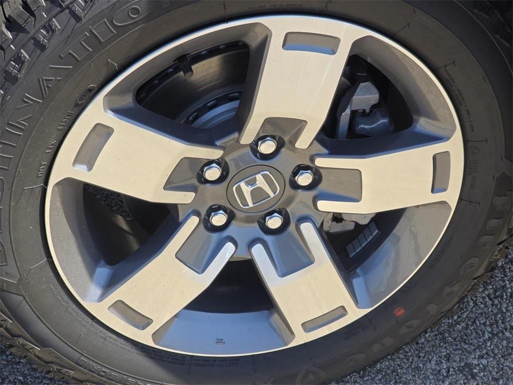 new 2025 Honda Ridgeline car, priced at $44,430