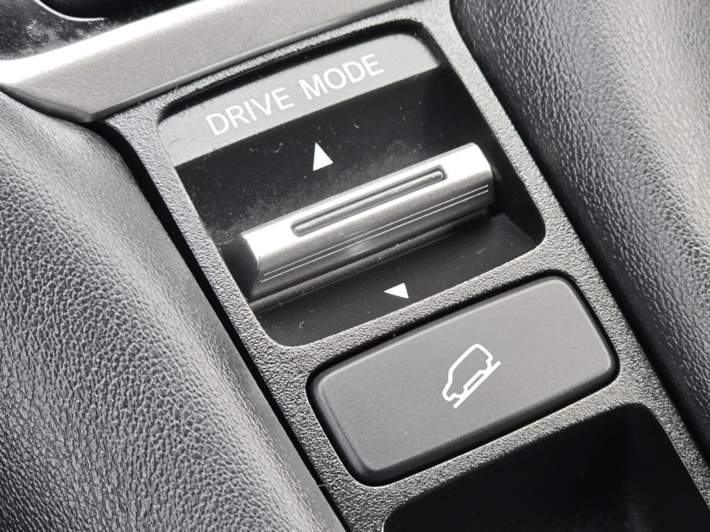 used 2025 Honda HR-V car, priced at $25,397