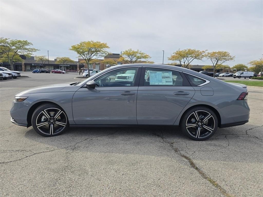 new 2025 Honda Accord Hybrid car, priced at $35,205