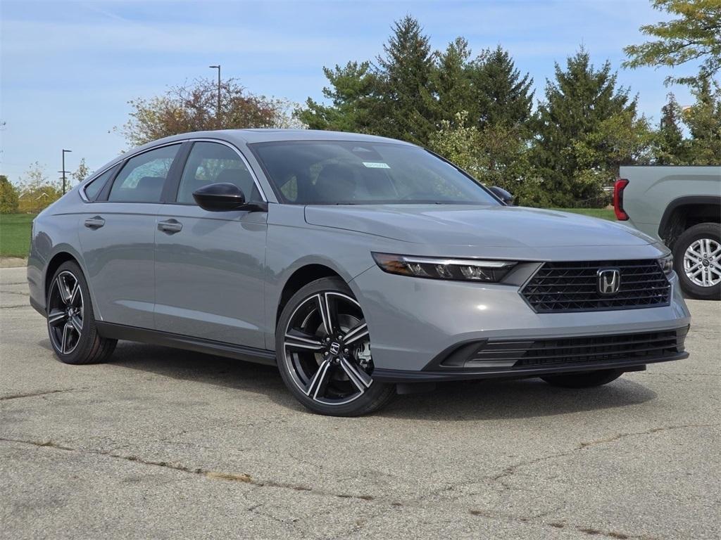 new 2025 Honda Accord Hybrid car, priced at $35,205