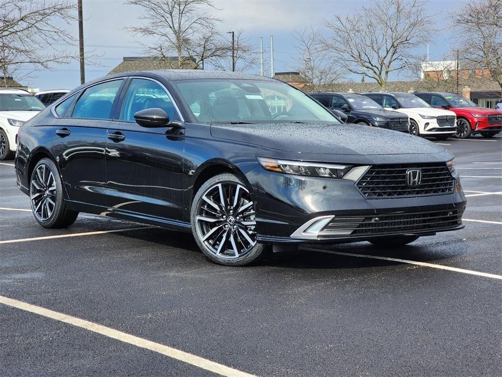 new 2025 Honda Accord Hybrid car, priced at $40,450