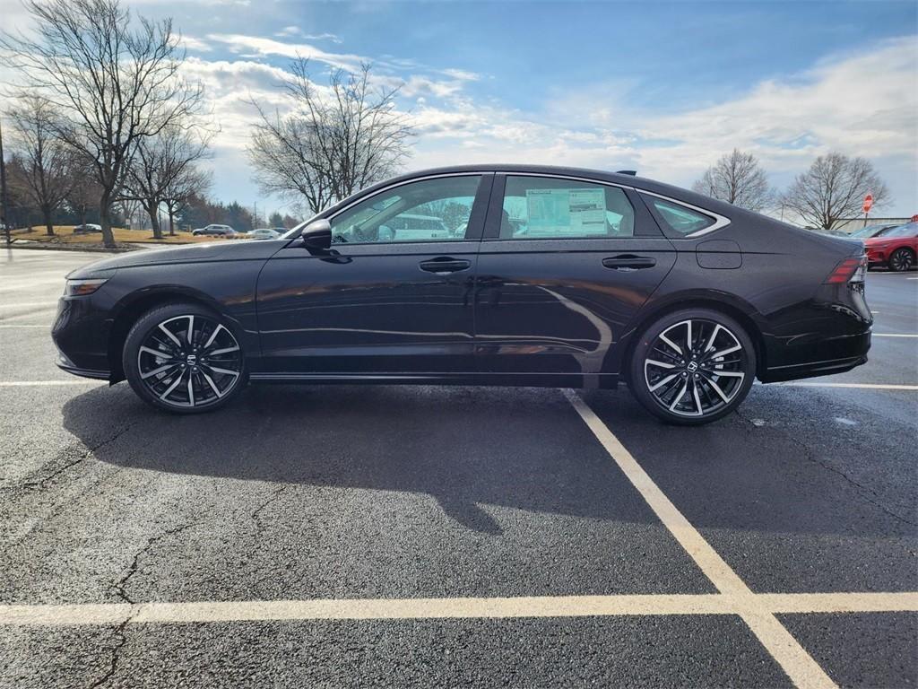 new 2025 Honda Accord Hybrid car, priced at $40,450