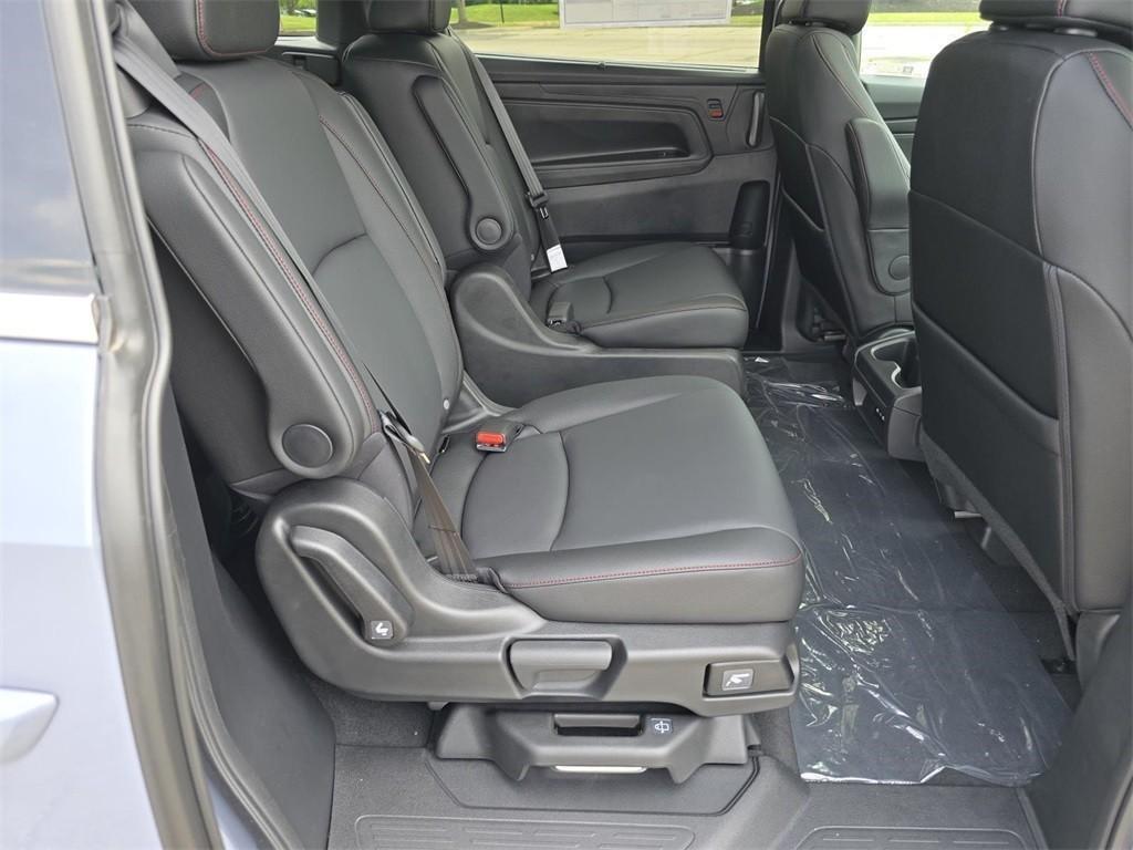 new 2025 Honda Odyssey car, priced at $45,275