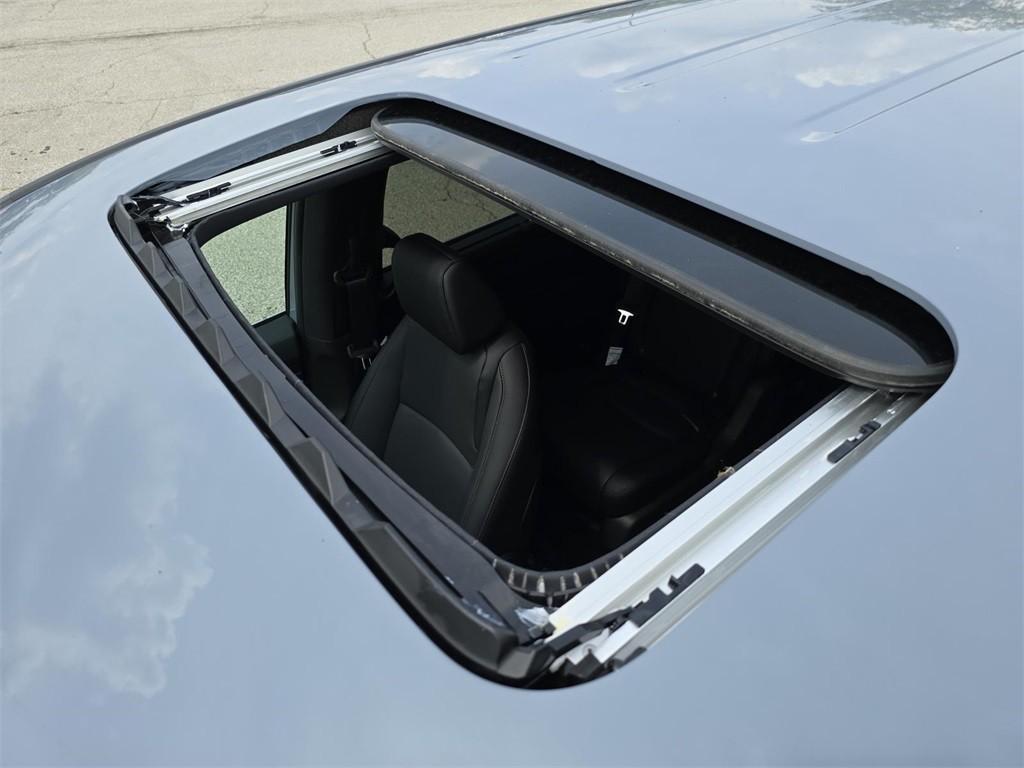 new 2025 Honda Odyssey car, priced at $45,275