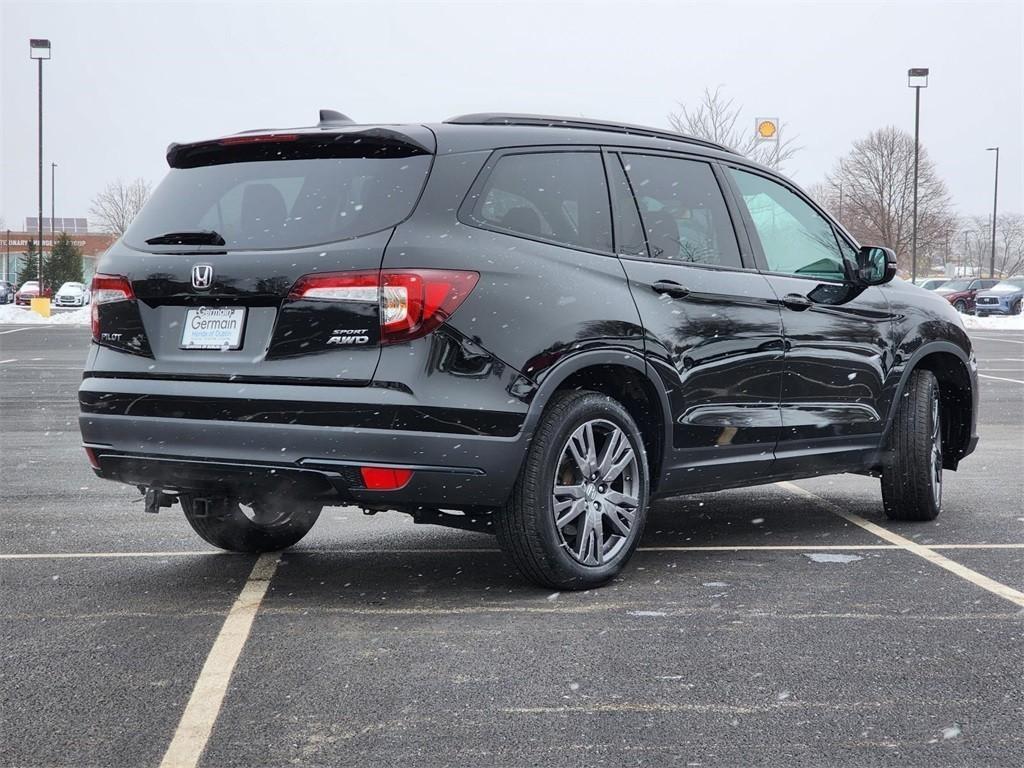 used 2022 Honda Pilot car, priced at $27,337