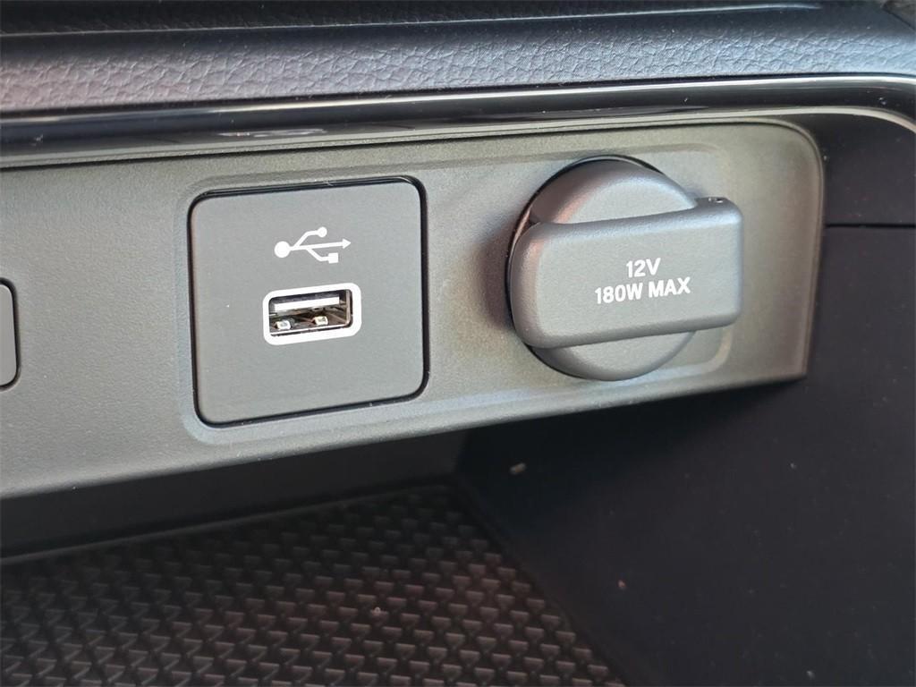 new 2025 Honda CR-V car, priced at $33,450