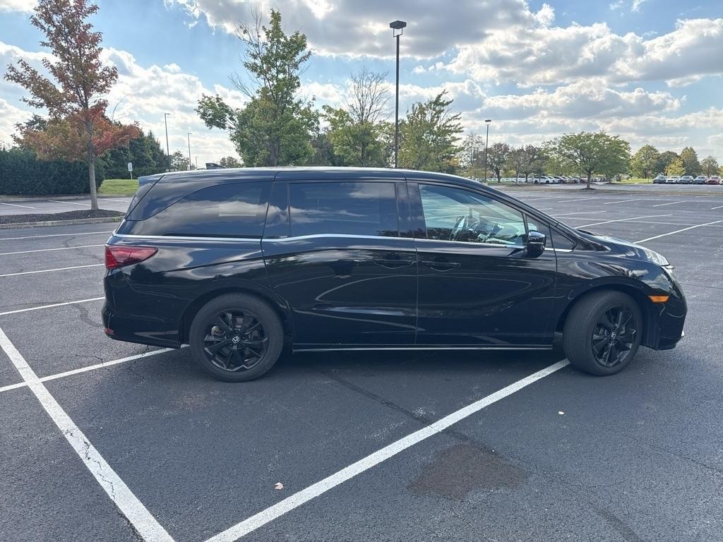 used 2023 Honda Odyssey car, priced at $35,997