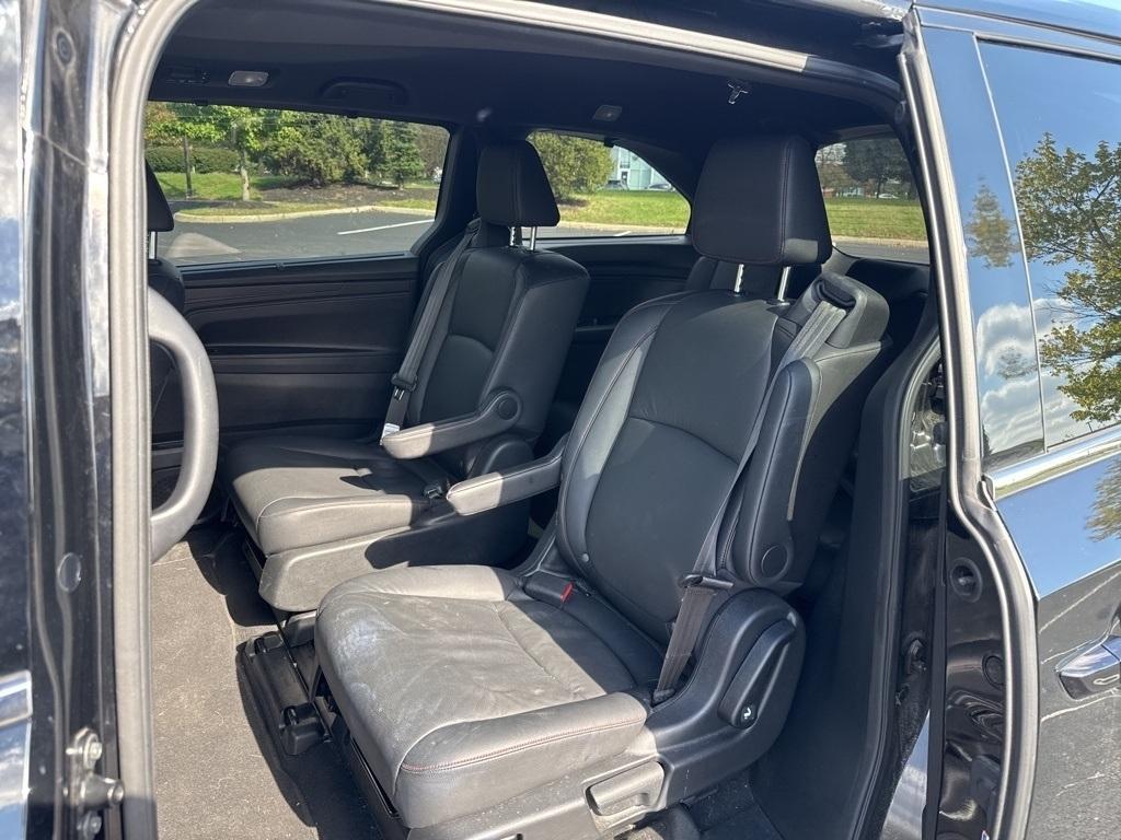 used 2023 Honda Odyssey car, priced at $35,997